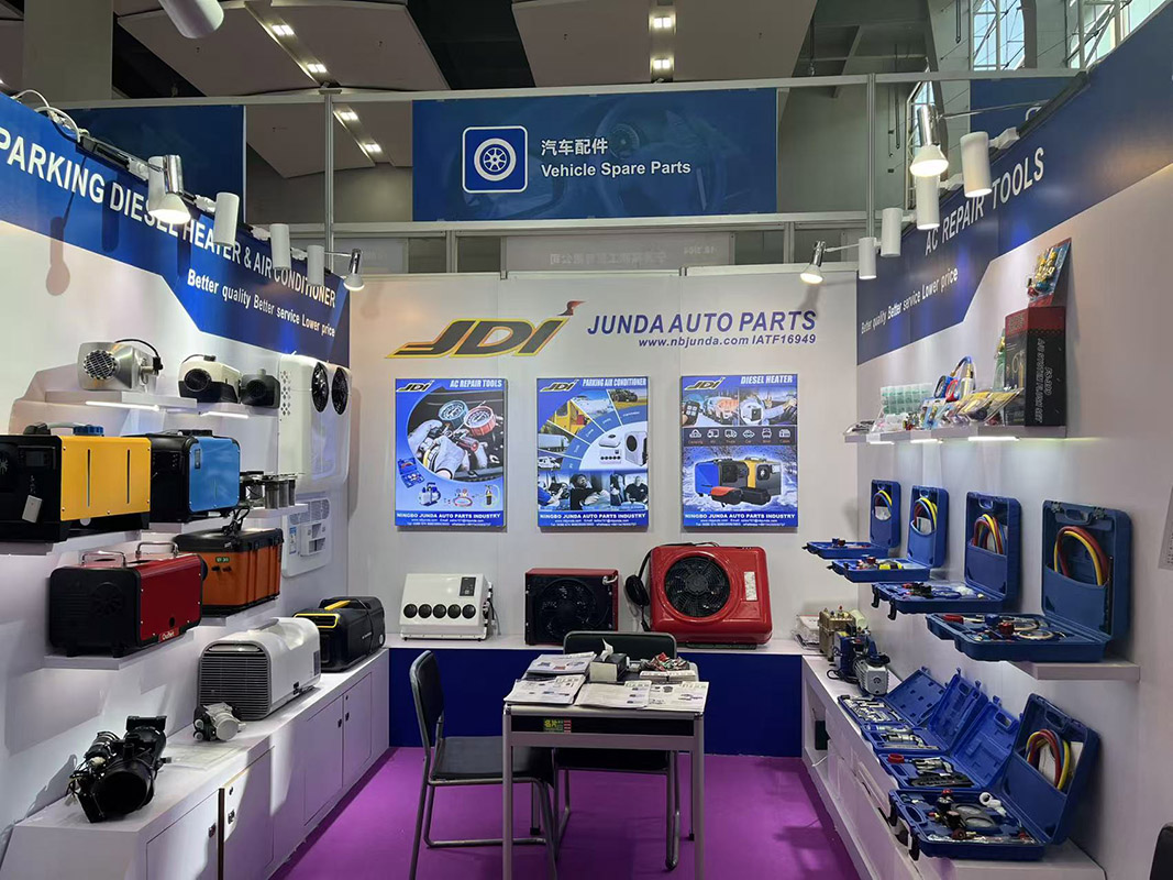 6ad6fdff5910d.jpg the 137th Canton Fair.jpg